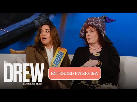 Aubrey Plaza Reacts to Surprise Reunion with "Witchy" Mentor | EXTENDED INTERVIEW