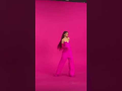old (new) video of zendaya for valentino’s pink collection