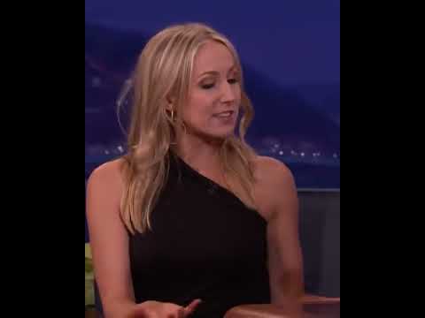 Nikki Glaser Loves Her Dogs