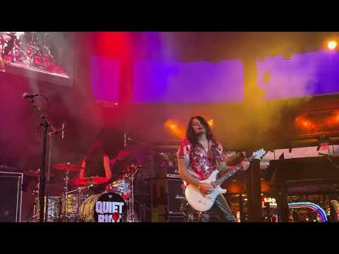 Quiet Riot: Crazy Train (Rudy Sarzo & Alex Grossi) - 12/12/2025 - Uncasville, CT at Mohegan Sun