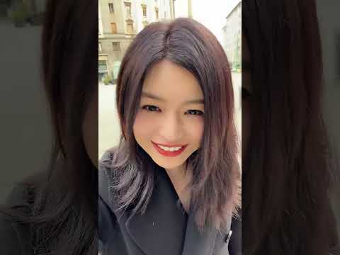 Michelle Chen's Fashion Week Livestream #MilanFashionWeek# #MichelleChenPraisesCeciliaYeAsStunning#