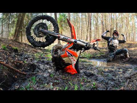 Enduro - Mud Hills and Thrills