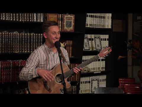 Юрий Полежаев. 1 отделение концерта в "Гиперионе".