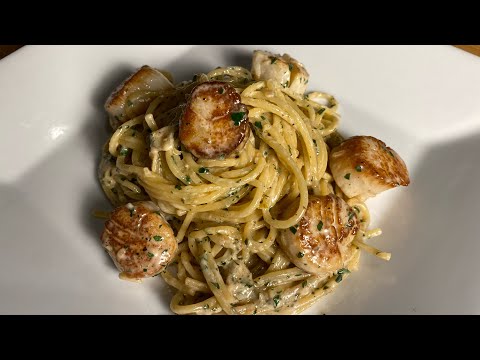 Scallop Pasta with Lemon Cream Sauce