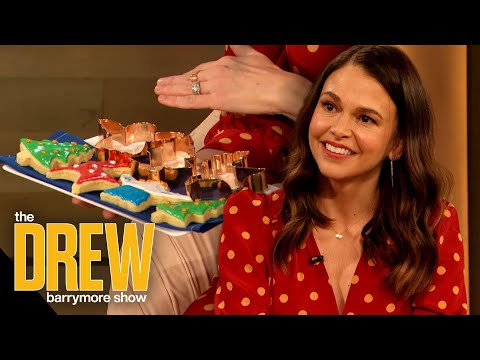 Sutton Foster Still Bakes Her Ex's Mom's Cookie Recipe to Celebrate the Ingredients of Life