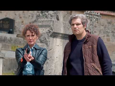 В ЗАЛЕ СУДА УБИТ ЕГО ПРЕДСЕДАТЕЛЬ И УБИЙЦА ОСТАВИЛ ПОДСКАЗКИ НА ЕГО ТЕЛЕ! УБИЙСТВА В ШАТО ТЬЕРРИ