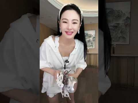 张雨绮在抖音直播标题今天一起开心操20250723 100710