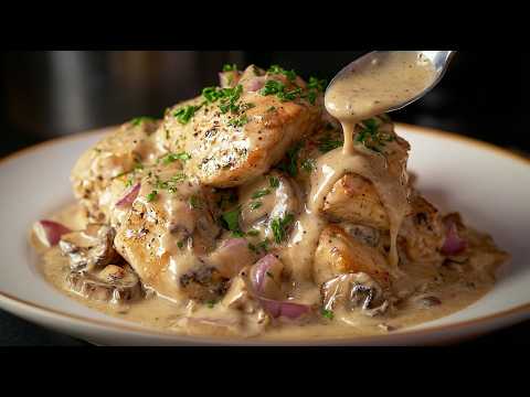 Why didn't I know this recipe before? Only 10 minutes! Crispy chicken in creamy onion sauce.