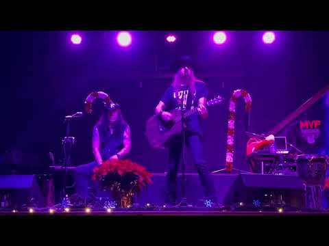 "Sinner With A Song" live in Coshocton, Ohio - CHARLIE BONNET III ACOUSTIC DUO