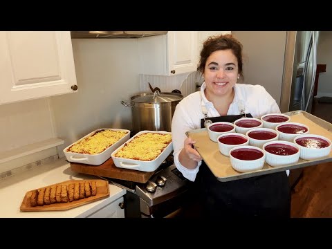 Bring in the New Year's with a Homemade Dinner Party From Start to Finish