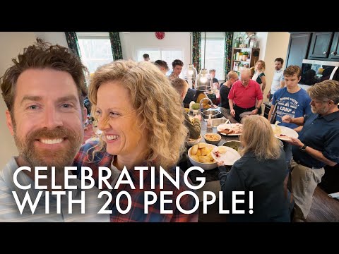 THIS IS WHAT THANKSGIVING LOOKS LIKE WITH A BIG FAMILY!