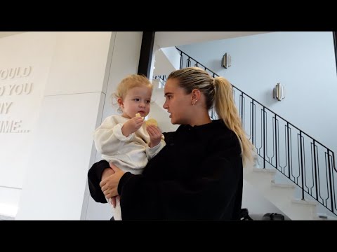 A WEEKEND AT HOME WITH MY TODDLER | VLOG | MOLLYMAE