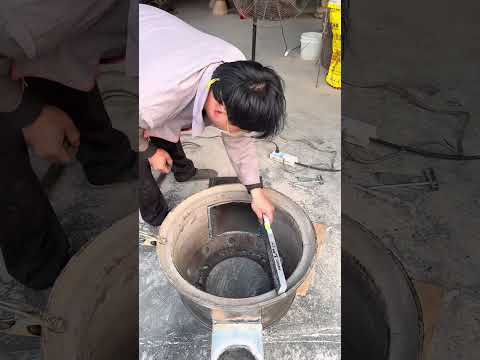 用钢圈改造了一个震撼宇宙的柴火炉 #钢圈制作柴火炉 #创意手工制作 #我的乡村生活 #传统手艺制作