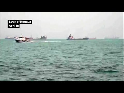 Hormuz at Standstill, Denting US-Iran Peace Deal Hopes