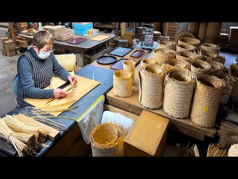 The process of making traditional Japanese lacquerware. The beautiful skills of Japanese craftsmen.
