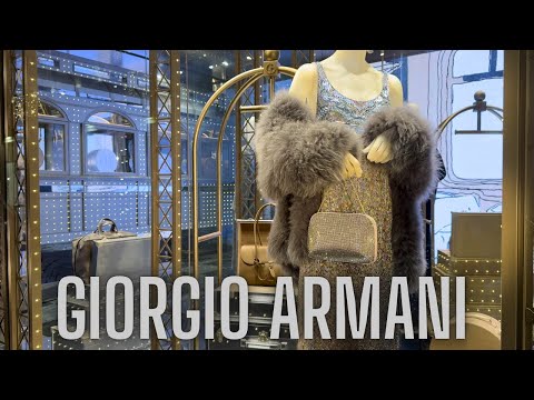 Milan Shopping | Gucci, Prada, Louis Vuitton, Giorgio Armani Luxury Window Displays