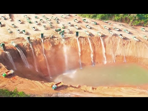 China Is Digging a 125-mile Trench in the Jungle Near the Panama Canal to Connect a Lake to an Ocean