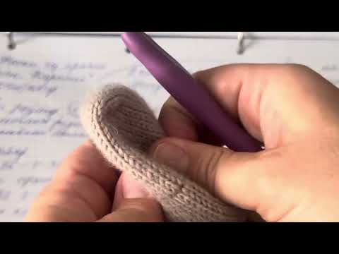 Как связать носки на вязальной машине. Подробный мастер-класс для начинающих мастеров)