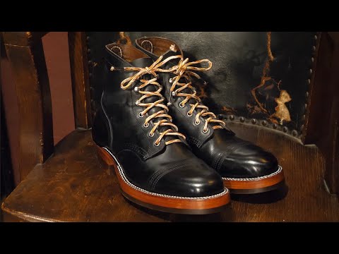 장인의 손길로 50만원 부츠가 100만원대 부츠로 거듭나는 과정