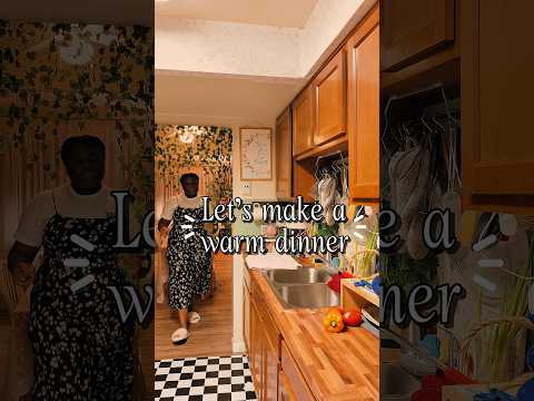 Let’s make a homey dinner. #cooking #cozyathome #cookingfood