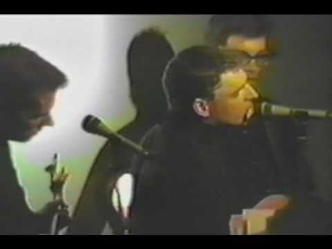 04 - The Crowd - Roy Division