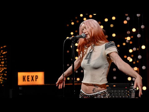 Wet Leg - Full Performance (Live on KEXP)