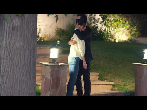 TangYan cried in grievance, LuoJin kissed her to comfort her,the two kissed until they couldn't stop