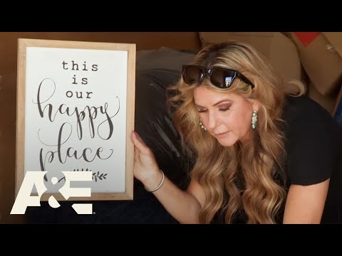 Storage Wars: Lockers of HORROR - Shrunken Heads, Snake Skeletons & MORE | A&E