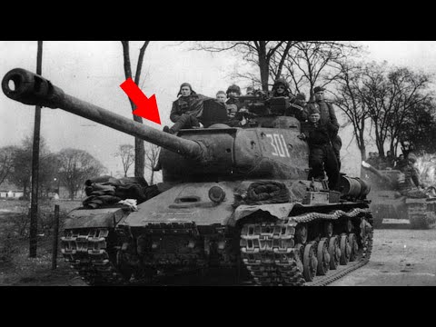 The Colossal AA Gun the Soviets Mounted on Their Final Berlin Tanks