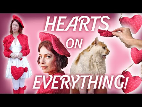 Making a cute pink outfit with ridiculous accessories ♥️