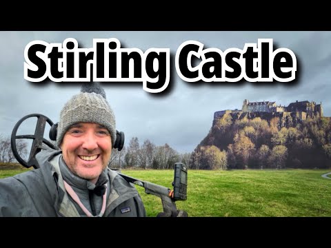 Metal Detecting in the Shadow of Stirling Castle | What Will We Find?