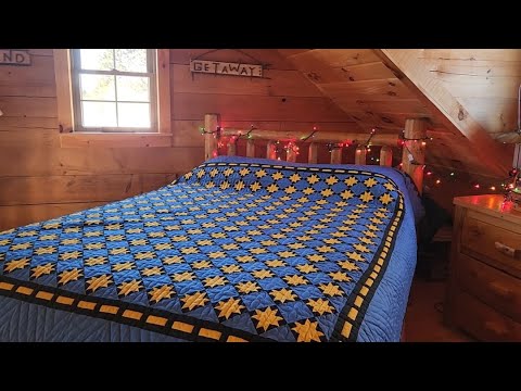Fannie's Story of the 195 Star Quilt  & Anna's Little Quilt Shop A Pink/Orange Alaska Quilt Plus-