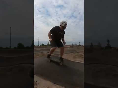 Skating Souix city pumptrack