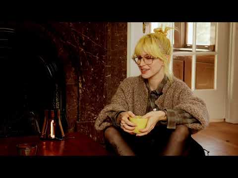 Tea with Hayley Williams: AP Artist of the Year