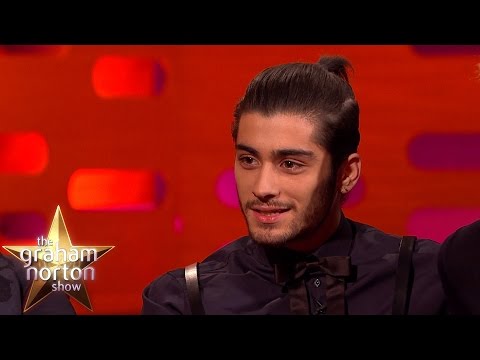 One Direction Read Tweets About Zayn's Hair - The Graham Norton Show