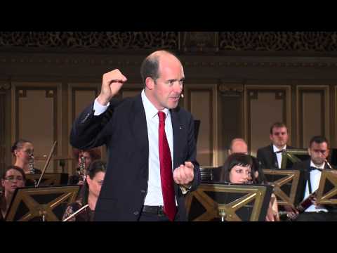 The 3 Criteria for Success in Business and in Life - Conor Neill LC2