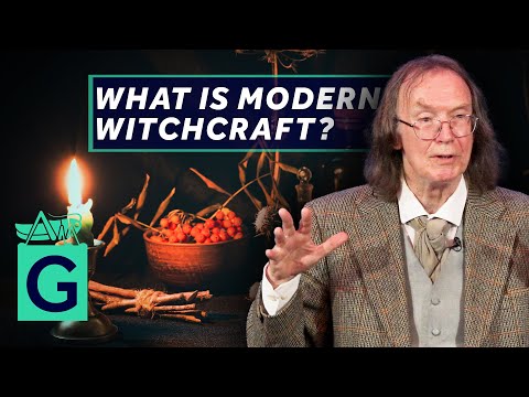Modern Pagan Witchcraft  -  Ronald Hutton