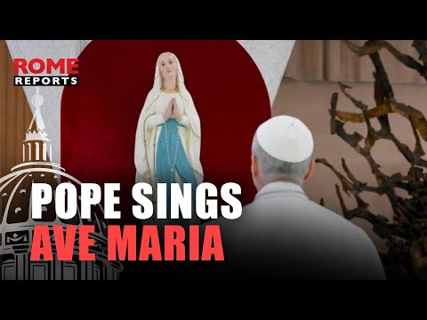 The Pope sings Ave Maria before Our Lady of Lourdes in the Paul VI Hall
