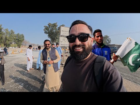 The World’s STRANGEST Border 🇵🇰