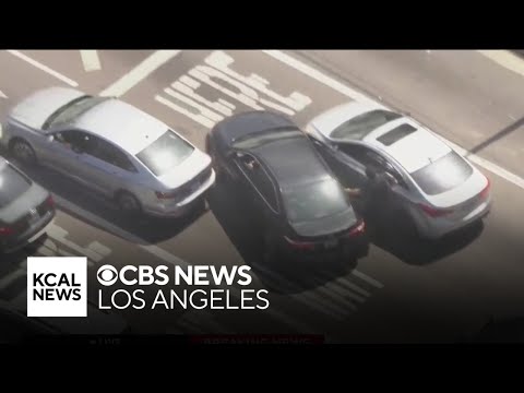 Alleged reckless driver sideswipes two cars during LAPD pursuit