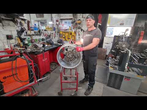 Сварочный шов на автомобильном диске убирать или нет.