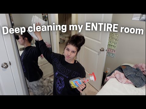 Deep cleaning my ENTIRE room..