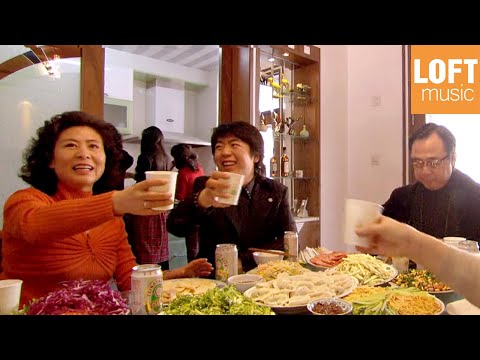 Chinese pianist Lang Lang opens up about his family and childhood