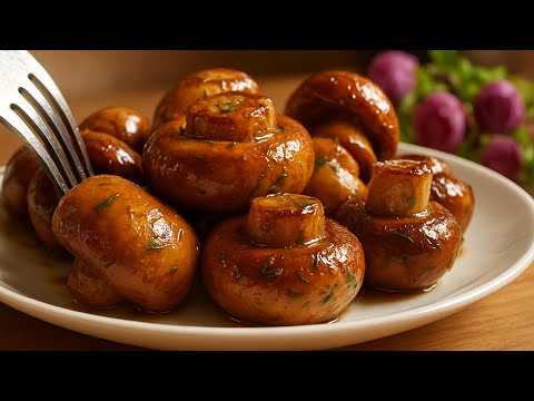 Mushrooms with garlic are tastier than meat! Fried champignons in a frying pan!