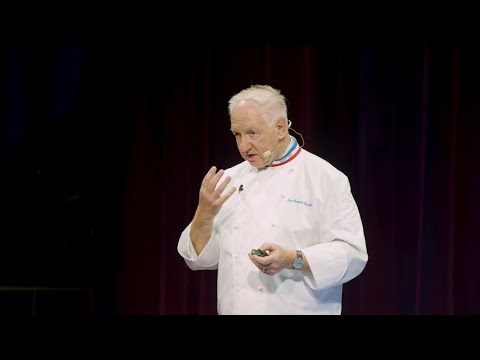 Exigeant avec soi-même, tolérant avec les autres | Jean-François Girardin | TEDxESSECBusinessSchool