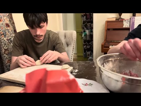 282. Она выбросила подарок в мусор, англичане лепят пельмени, готовлю по рецепту зрительницы.