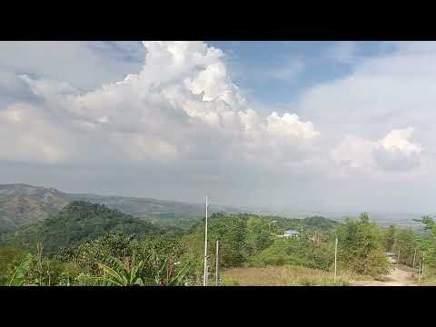 Look at the green mountain of Nabuclod