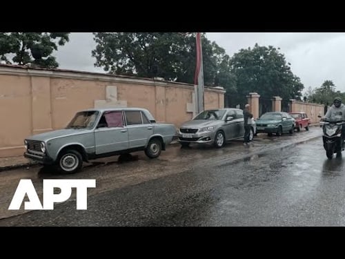 Fuel Lines Stretch Across Havana After Trump Threatens Tariffs on Countries Supplying Oil to Cuba