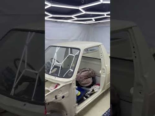 Engine is ready to go in, thanks to my dad for the painting of my logo on the wall 🎨