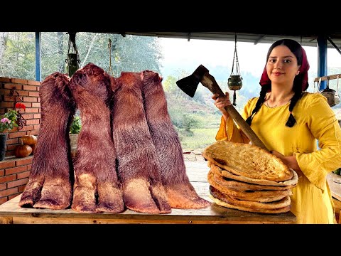 How to cook delicious and odorless beef leg with fresh bread